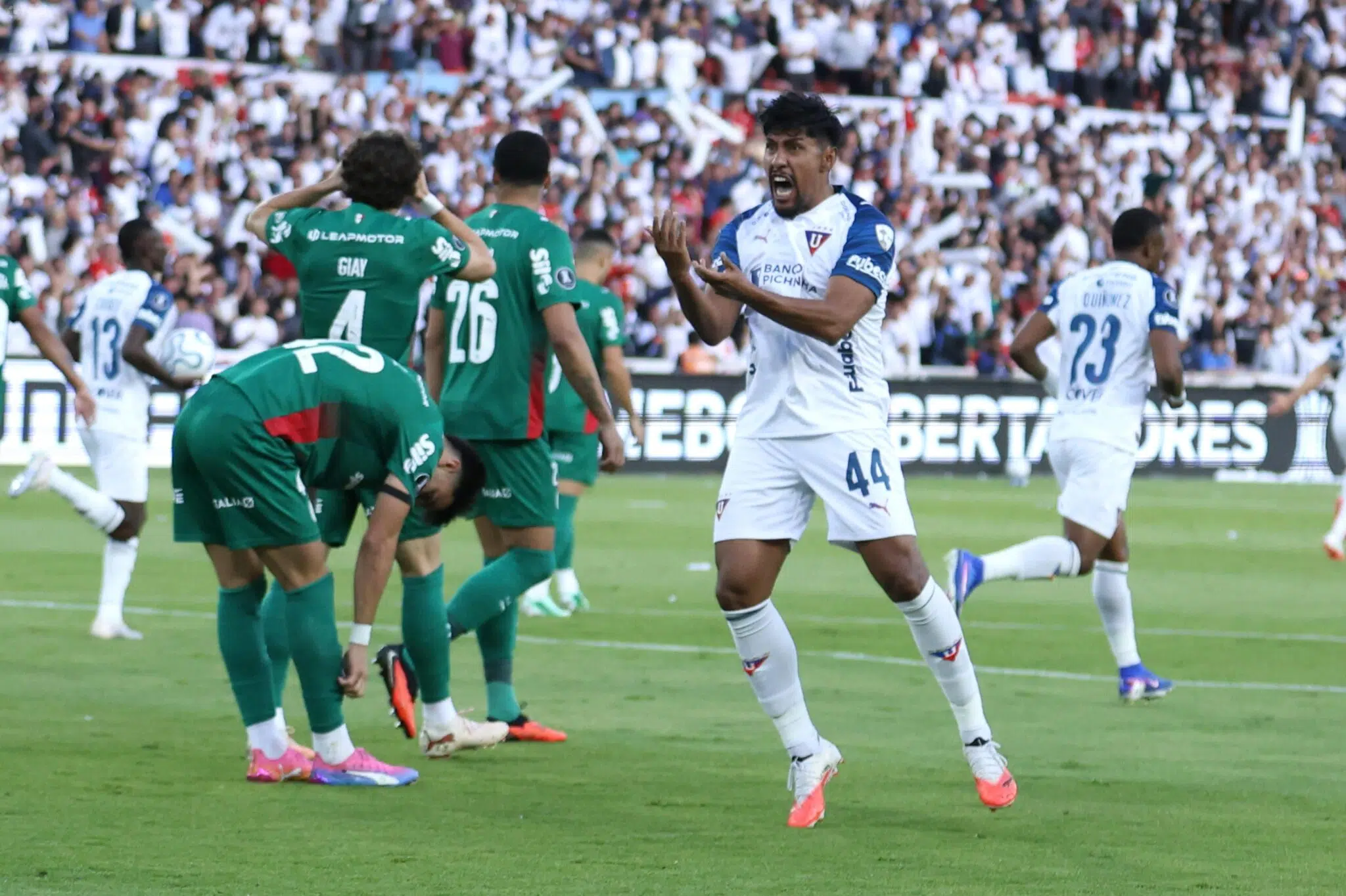 (VIDEO) POR LA ELIMINACIÓN DE LDU: Luis Segovia se retiró entre lágrimas