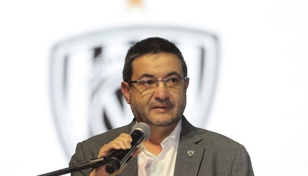 Santiago Morales y los 16 equipos: “No da para el fútbol ecuatoriano”