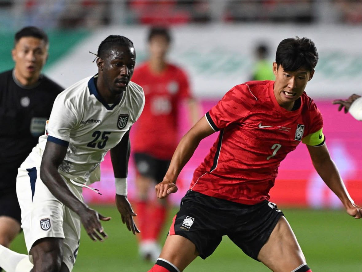 (VIDEO) AMARGO DEBUT DEL ‘MUÑECO’: Ecuador cayó goleado ante Corea del Sur