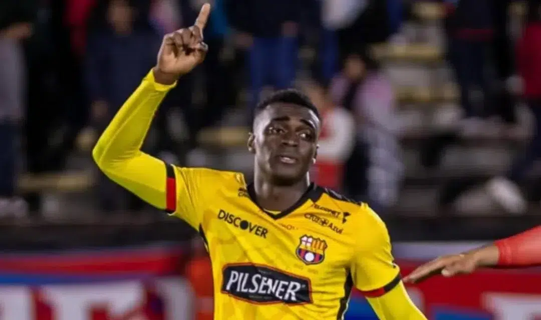 Barcelona SC saldó la deuda de USD 37.700 de Alex Rangel con Técnico Universitario